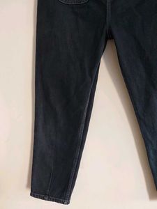Black Jeans
