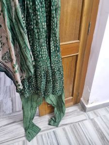 Nyra Cut Suit