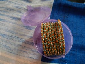 8 Bangles ( Kade)