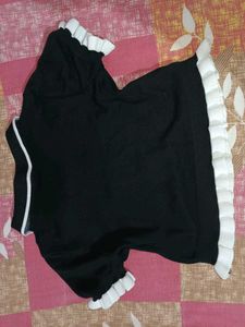 Korean Style Crop Top
