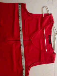 Chic Orange Sleeveless Top