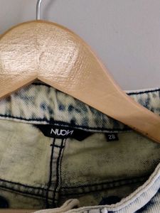 WESTSIDE ACID WASH DENIM SHORTS