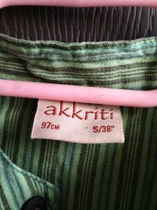 Aakriti Kurta