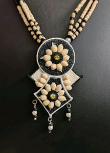 Wooden Beads Necklace