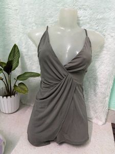 Cute Romper ❤️ ( new unused from UAE) 🇦🇪