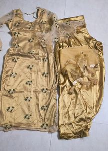 Beautiful  Dress😍offer Grab Fast
