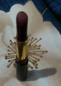 Swiss Beauty Non-Transfer Matte Lipstick