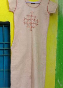 Elegant Embroidered Kurta