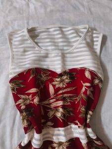 crimson red-white floral mini summer dress 🍒