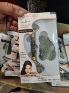 Green jade roller with gua sha stone Broken &amp; Fixed With Glue