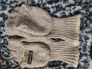 Gloves