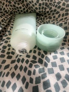 Sealed THE FACESHOP Tea tree  Cleanser