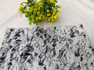 Vintage High-Waisted Jeans