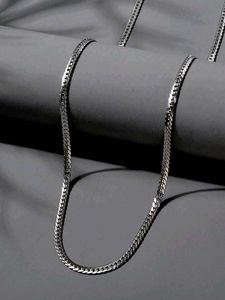 Silver Sleek Chain With ZXC Quality