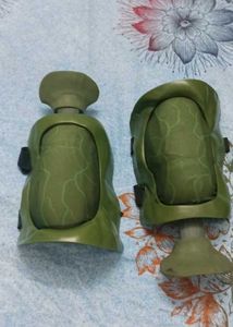 Star Wars Figure N Hulk Muscles.