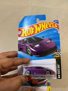 Hot Wheels Nissan(Th) &amp; 94 Bugatti EB110 SS