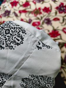 Women White Kurti