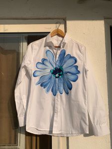 Single Bloom Shirt