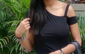 Black Crop Top