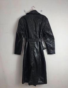H&amp;M Long black jacket og 7k under only 2100