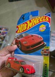 Hot Wheels Ferrari 2-Car Set