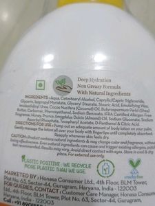 Mamaearth Vitamin C Body Lotion (400ml)