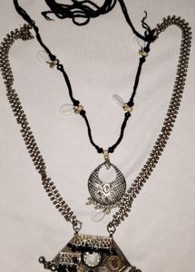 Unique Beaded Necklace &amp; Earring Set
