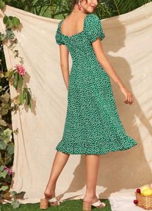 🛍️ Green Ruffled Dress ⭐⭐⭐⭐⭐