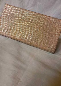 Shiny Clutch