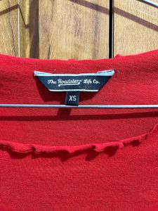 Long Sleeve Asymmetric Hem Crop Top