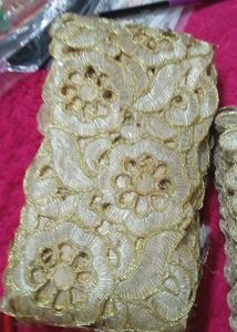 Random Laces @50/ Mtr