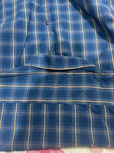 Bare full hands shirt