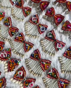 Navrang Bow For Traditional Outfit