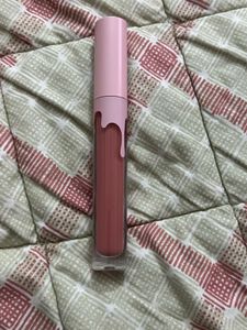 Kylie Matte Liquid Lipstick