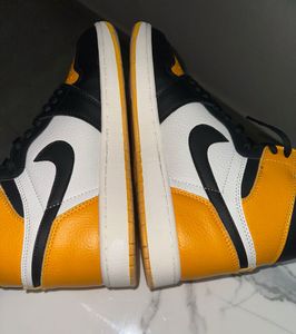 *BRAND NEW UNTOUCHED* AJ 1 Retro High ‘Taxi’