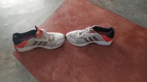 adidas supernova men&#39;s sports shoes