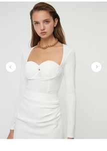 Trandyol Sweetheart Neck Bodysuit
