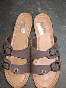 Sandal