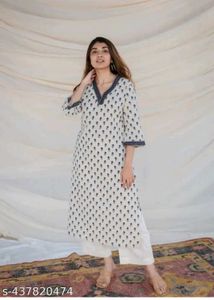 Elegant Floral Print Kurta