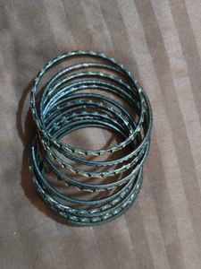 Black &amp; Green Bangle Set