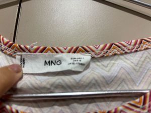 Patterned T-shirt