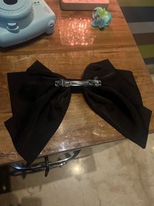H&amp;M Black Hair Bow
