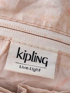 Kipling Authentic