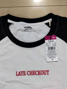 Yousta Relaxed Fit Tshirt