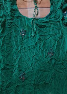 Green Embellished Kurta 💚