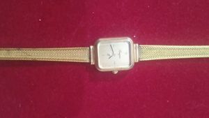 Leumas Vintage Gold Watch