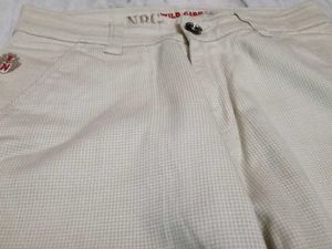 Men&#39;s Beige Trousers
