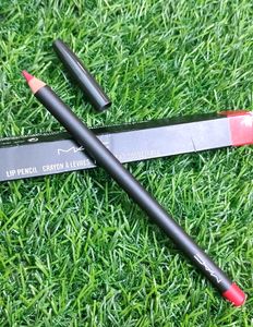 MAC Combo Lip Liner