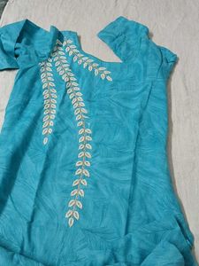 Elegant Blue Embroidered Kurta