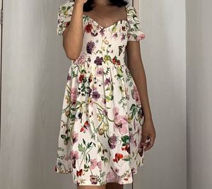 Puff-sleeved Dress